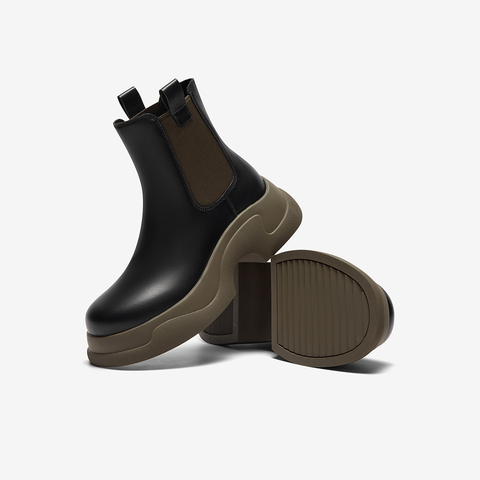百思图2023冬季新款商场同款休闲街头烟筒靴粗跟女短靴VTH01DD3