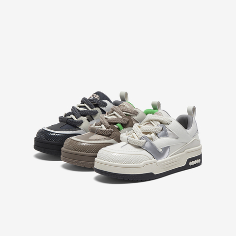 百思图2023秋季新款休闲运动时尚板鞋厚底女休闲鞋IC025CM3