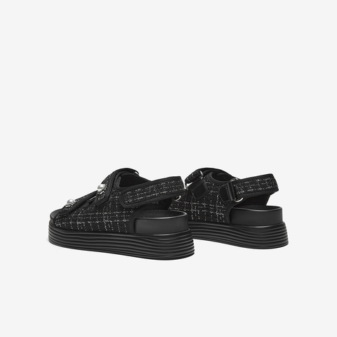 百思图2023夏季新款时尚法式小香风老爹运动凉厚底女凉鞋UCS07BL3