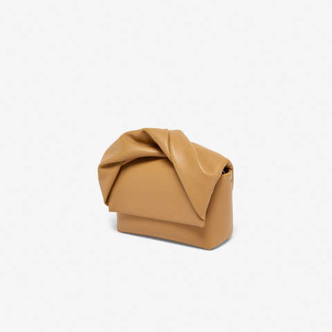 百思图2023秋新款商场同款时尚蝴蝶结手提包单肩斜挎包女X3004CX3