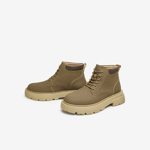 百思图2023冬季新款时尚运动休闲马丁靴粗圆头男低靴EAX13DD3