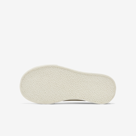 百思图2023秋季新款时尚休闲户外运动帆布鞋厚底女休闲鞋V0028CM3