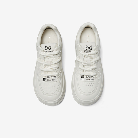 百思图2024春季新款时尚运动休闲板鞋厚底女休闲鞋TD168AM4