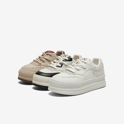 百思图2024春季新款时尚运动休闲板鞋厚底女休闲鞋TD168AM4