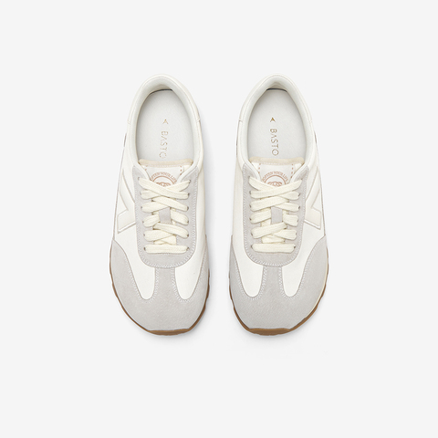 百思图2024春季新款商场同款时髦复古德训鞋平跟女休闲鞋UEL01AM4