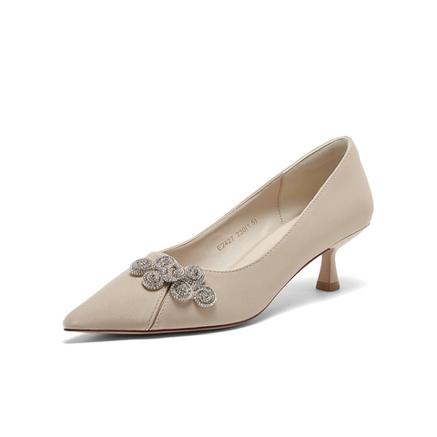 百思图2024春季新款时尚简约闪钻细跟尖头浅口女单鞋E2427AQ4