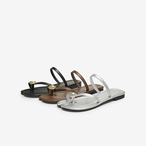 百思图2024夏季新款时髦简约户外休闲夹趾平跟女拖鞋M3072BT4