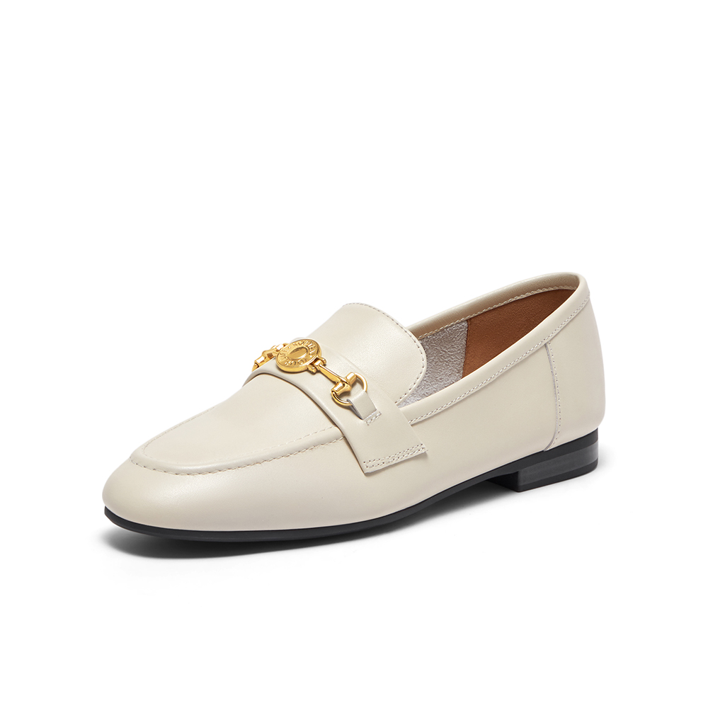 百思图2024春季新款商场同款时尚金属扣乐福鞋粗跟女单鞋TTM28AA4