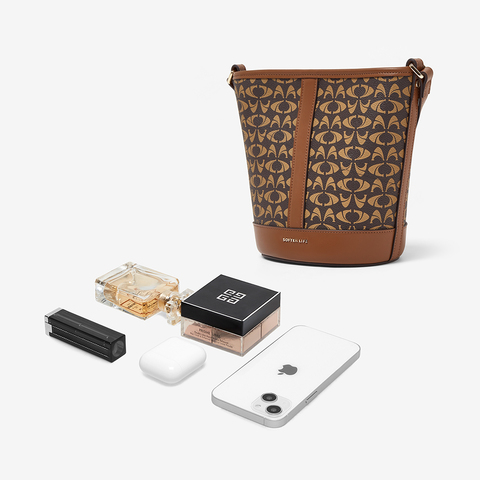 百思图2024夏季新款商场同款时髦复古水桶包单肩斜挎包女X3373BX4