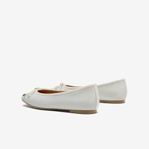 百思图2024春季新品时尚简约蝴蝶结方跟浅口女单鞋TIK49AQ4