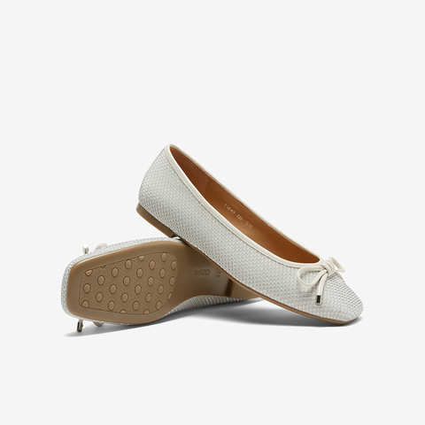 百思图2024春季新品时尚简约蝴蝶结方跟浅口女单鞋TIK49AQ4