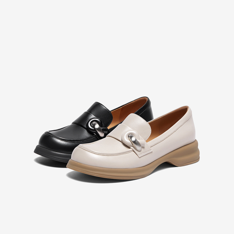 百思图2024春季新款商场同款简约时尚乐福鞋粗跟女单鞋A2073AA4