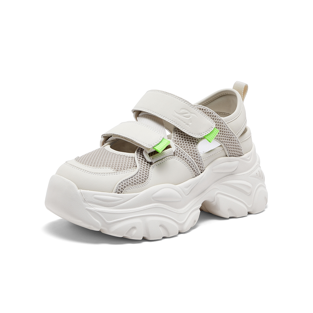 百思图2024夏新款商场同款时尚老爹运动凉厚底中空女凉鞋UDK01BK4