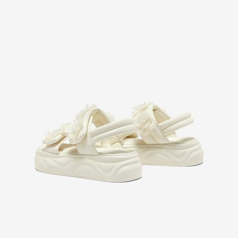 百思图2024夏季新款时尚休闲户外老爹运动凉厚底女凉鞋X9221BL4