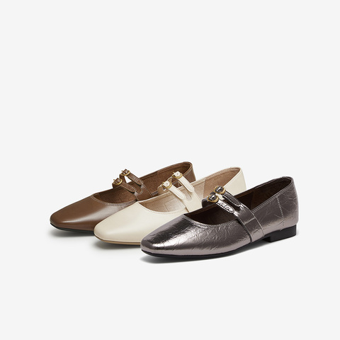 百思图2024秋季新款商场同款简约休闲玛丽珍方跟女单鞋M1012CQ4