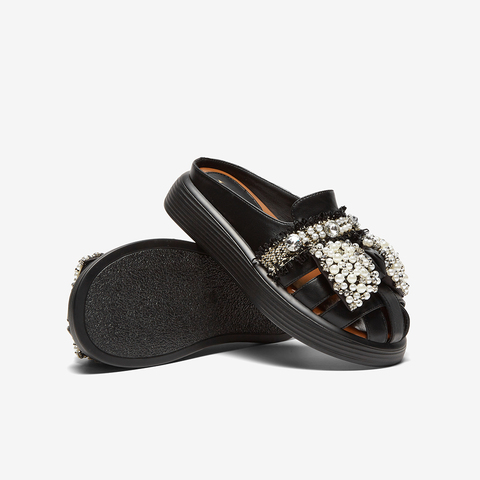 百思图2024夏季新款时尚休闲通勤珍珠穆勒鞋厚底女拖鞋W3221BH4