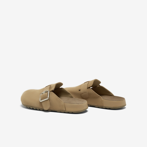 百思图2024秋季新款时尚复古休闲勃肯鞋平跟圆头女单鞋BG197CH4