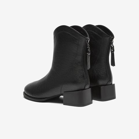 百思图2024冬季新款商场同款简约通勤时装靴粗跟女短靴M5703DD4