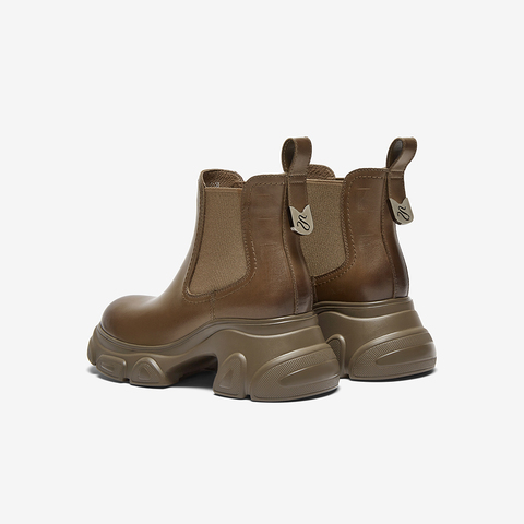 百思图2024冬季新款商场同款时尚街头烟筒靴粗跟女短靴A6351DD4