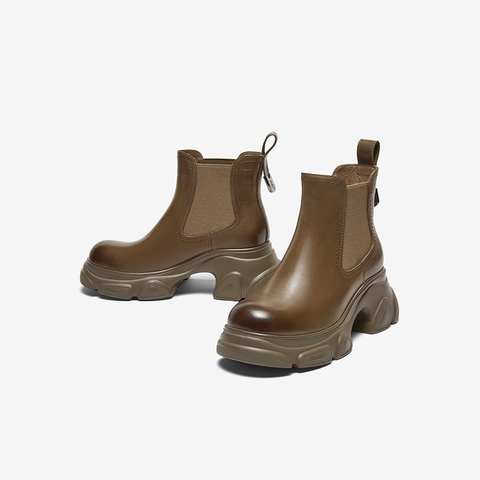 百思图2024冬季新款商场同款时尚街头烟筒靴粗跟女短靴A6351DD4