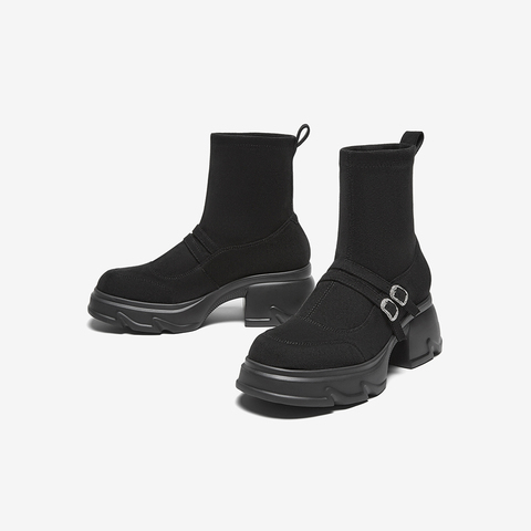 百思图2024冬季新款商场同款时尚通勤时装靴粗跟女短靴UJR17DD4