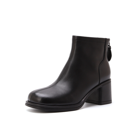 百思图2024冬季新款商场同款简约潮流时装靴粗高跟女短靴BF521DD4