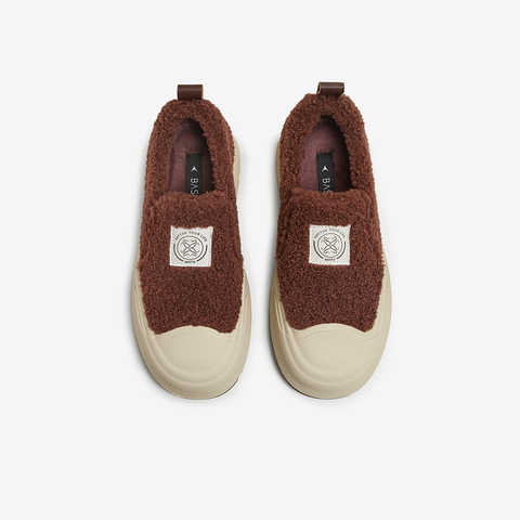 百思图2024冬季新款时尚户外运动毛毛鞋厚底圆头女休闲鞋E8617DM4