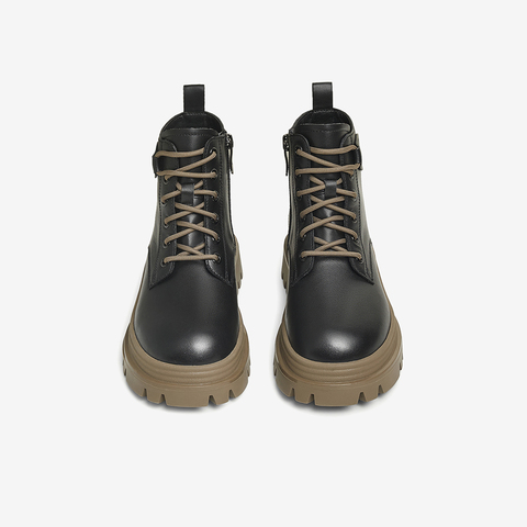 百思图2024冬季新款商场同款简约运动马丁靴粗跟女短靴ULU01DD4