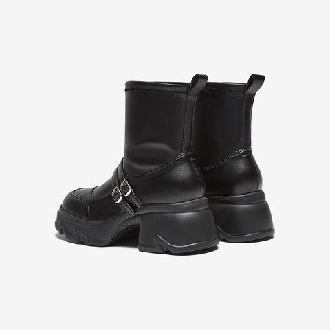 百思图2024冬季新款商场同款时尚通勤时装靴粗跟女短靴UJR17DD4