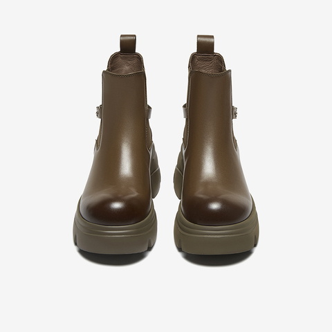 百思图2024冬季新款商场同款时尚街头烟筒靴粗跟女短靴A9820DD4