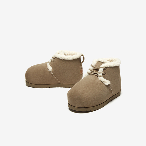 百思图2024冬季新款简约时尚户外休闲雪地靴平跟女短靴J9267DD4