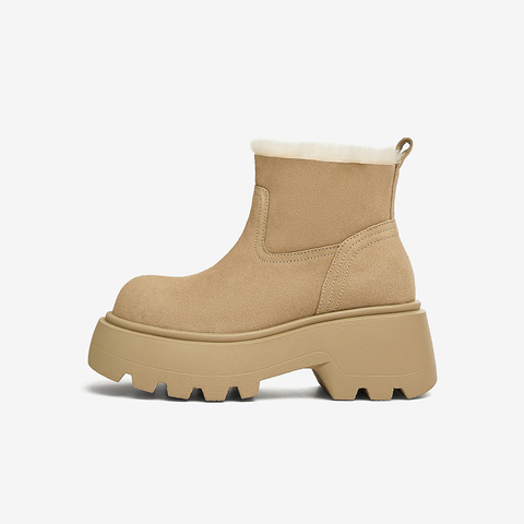 百思图2024冬季新款商场同款户外休闲雪地靴粗跟女短靴E5110DD4