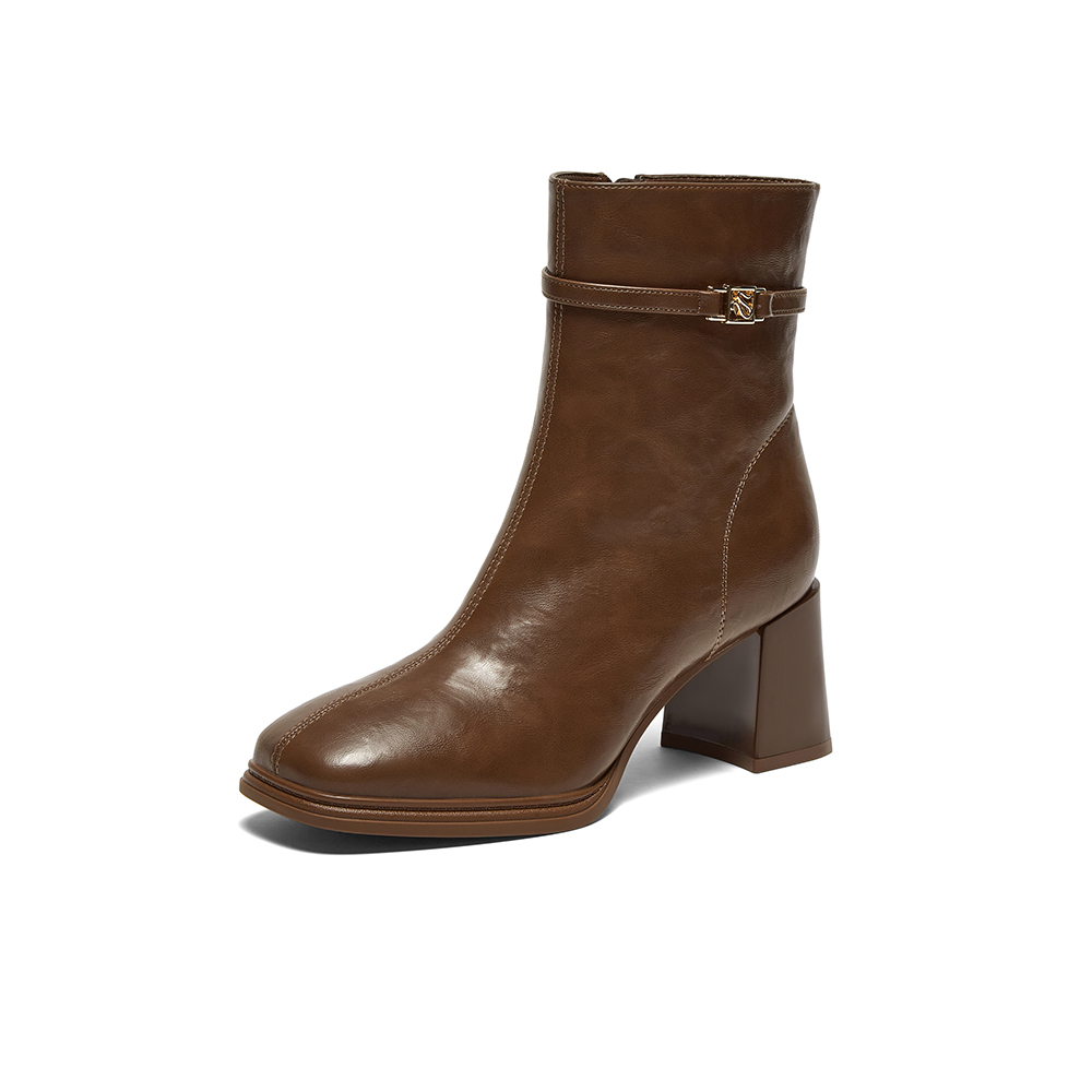 百思图2024冬季新款时尚潮流通勤时装靴粗跟方头女短靴M5106DD4