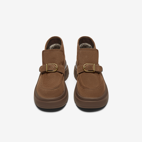 百思图2024冬季新款商场同款复古加绒勃肯鞋粗跟女单鞋UPV03DD4