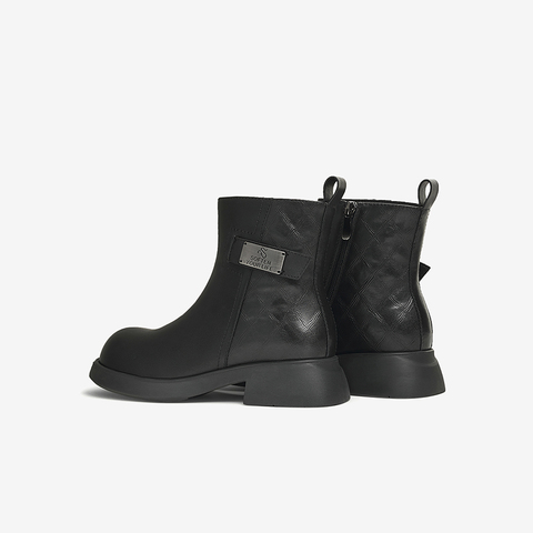 百思图2024冬季新款商场同款简约通勤休闲靴粗跟女短靴A5625DD4