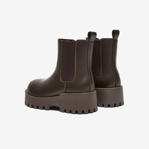 百思图2024冬季新款商场同款简约通勤烟筒靴粗跟女短靴I7892DD4