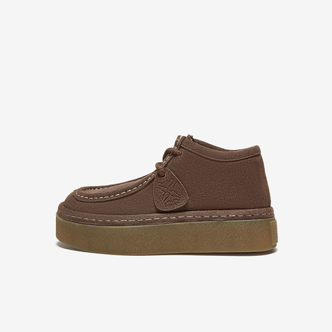 百思图2024冬季新款商场同款简约休闲袋鼠鞋厚底女单鞋BG117DD4