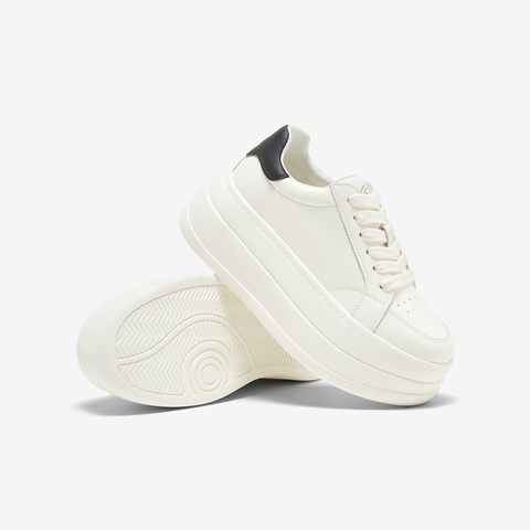 百思图2025春季新款商场同款时尚经典小白鞋厚底女休闲鞋V2403AM5