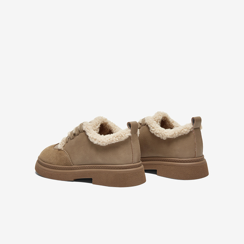 百思图2025春季新款商场同款户外运动毛毛鞋厚底女休闲鞋BV051AM5