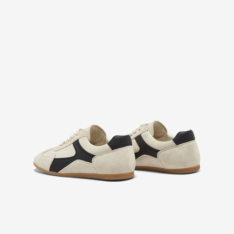 百思图2025春季新款时髦复古运动德训鞋平跟圆头女单鞋ULY03AM5