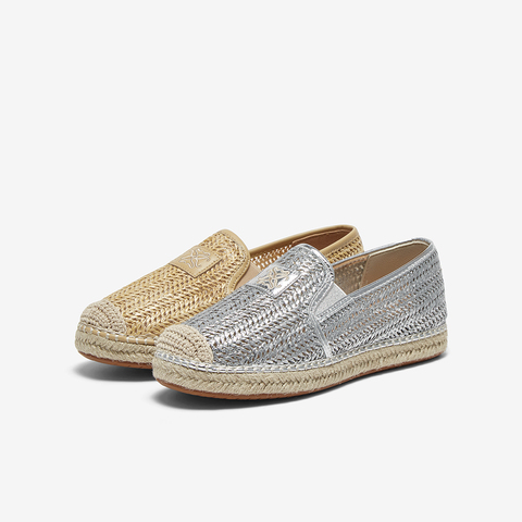 百思图2025春季新款简约通勤休闲便鞋渔夫鞋平跟女单鞋A0228AA5