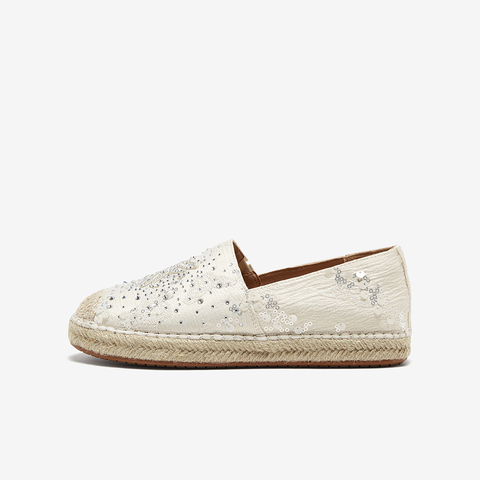 百思图2025春新款商场同款复古休闲通勤渔夫鞋平跟女单鞋A0201AA5