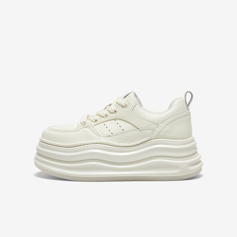 百思图2025春季新款商场同款街头运动板鞋厚底女休闲鞋X0061AM5