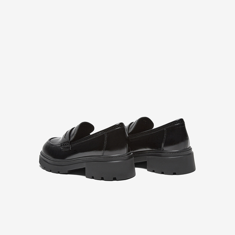 百思图2025春季新款时尚复古学院风乐福鞋粗跟圆头女单鞋TFW88AA5