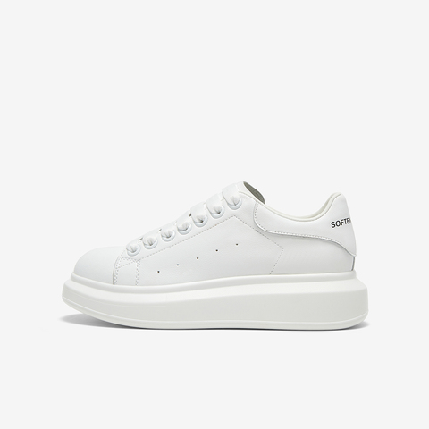 百思图2025春季新款时尚户外运动小白鞋厚底圆头女休闲鞋V0121AM5