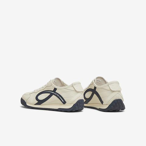 百思图2025春季新款商场同款户外运动德训鞋平跟男休闲鞋81562AM5