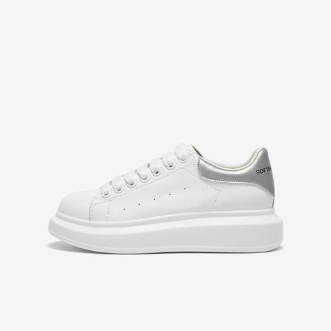 百思图2025春季新款时尚户外运动小白鞋厚底圆头女休闲鞋V0121AM5