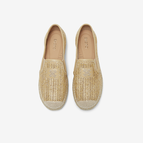 百思图2025春季新款简约通勤休闲便鞋渔夫鞋平跟女单鞋A0228AA5