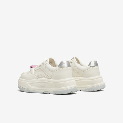 百思图2025夏季新款时尚潮流街头运动板鞋厚底女休闲鞋X2711BM5