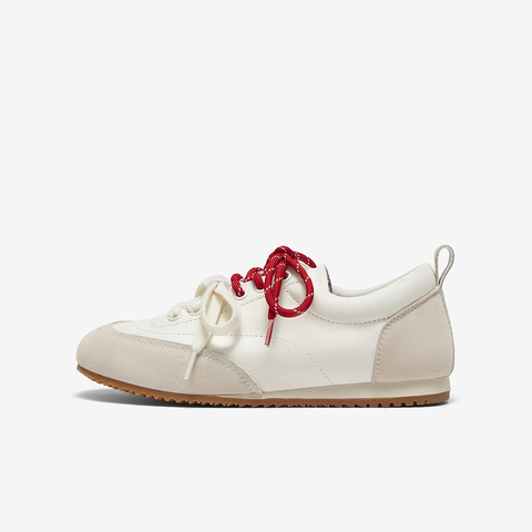 百思图2025春季新款简约时尚户外运动阿甘鞋平跟女休闲鞋I7699AM5